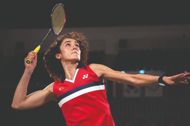 Badminton'dan Neslihan Yiğit Arıkan Türkiye'yi üçüncü kez temsil edecek.