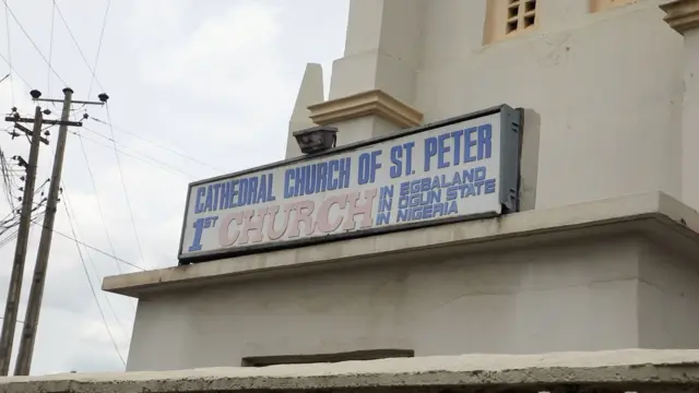 Ami idanimọ ile ijọsin St. Peter's Cathedral