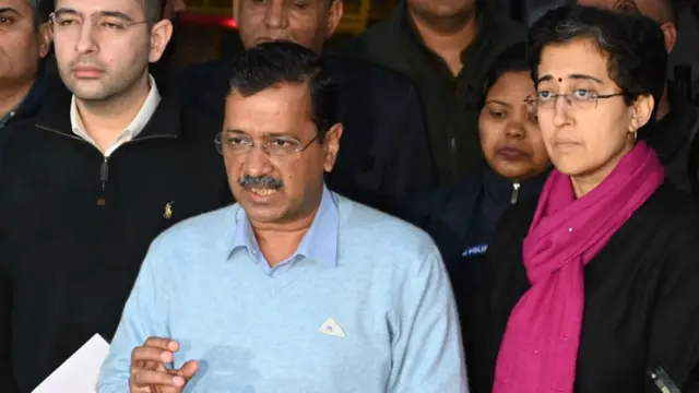 अरविंद केजरीवाल, आतिशी