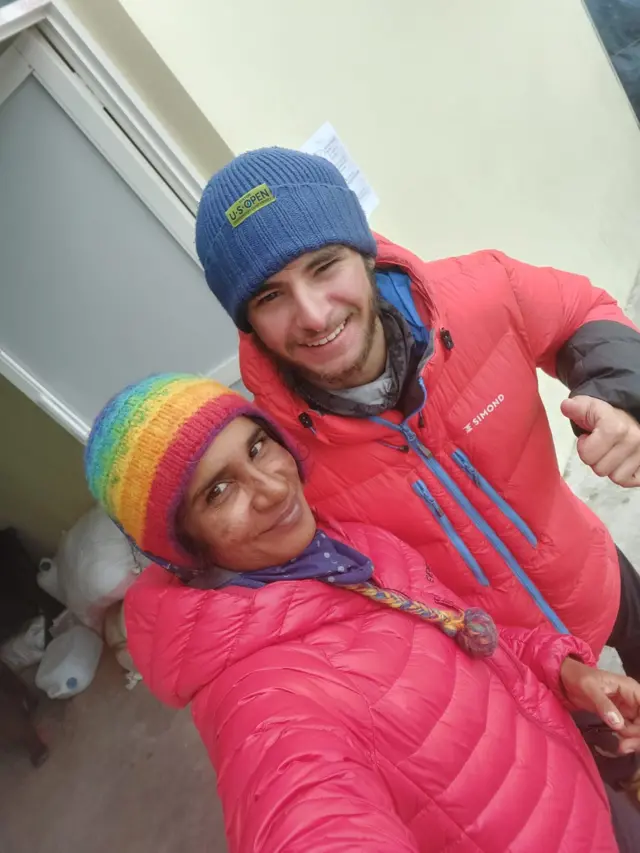 எவரெஸ்ட் சிகரத்தை தொட்ட முதல் தமிழ் பெண் முத்தமிழ்செல்வி