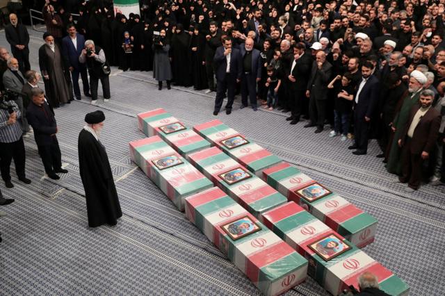 خامنه‌ای و تشییع کشته شدگان