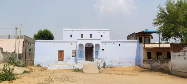 रामेश्वर वाल्मीकी आणि इतर एका व्यक्तीला या हवेलीत बंद करून मारहाण करण्यात आली होती