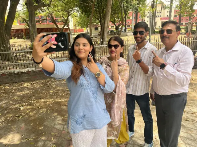 ਮਹਿਲਾ ਵੋਟਰ