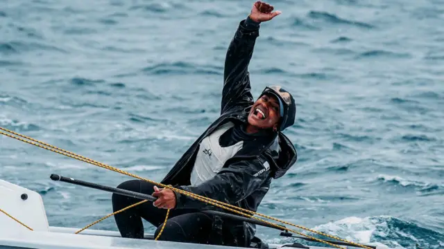 நேத்ரா குமணன்