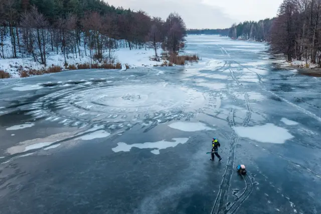 pecanje u poljskoj, pecanje u ledu u poljskoj