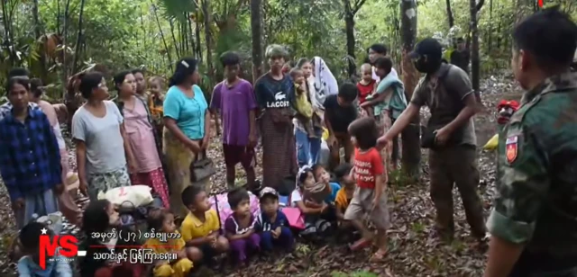 ကာကွယ်ရေးအဖွဲ့တွေက ဖမ်းဆီးပြီး ပြန်လွှတ်လိုက်တဲ့ မိသားစုဝင်တွေ