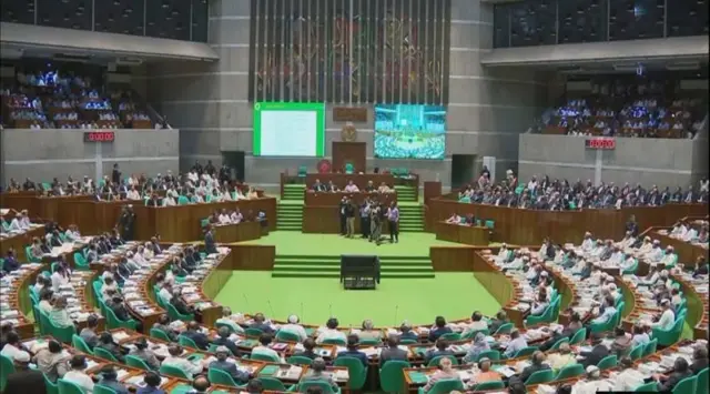 সংসদ অধিবেশনে শুরু হয়েছে গত ১২ই মার্চ