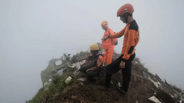 Gunung Bulusaraung, Sulsel, Pesawat ATR 42-500