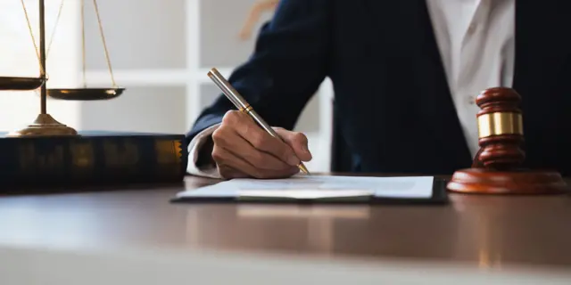 பிளஸ் டூ மாணவி பாலியல் வன்கொடுமை வழக்கு, பெண் கராத்தே மாஸ்டருக்கு 20 ஆண்டு சிறை