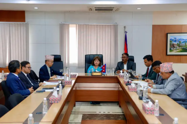 शुक्रवार बसेको परराष्ट्र र श्रम मन्त्रीहरू सहितको बैठक