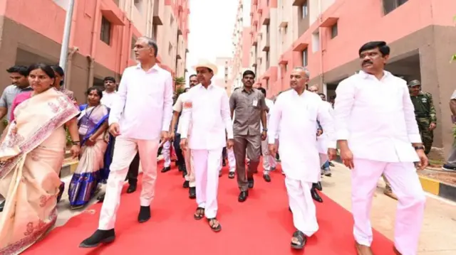 బీఆర్ఎస్ నేతలు