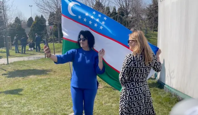 Katta eshak bilan etuk jinsiy aloqa