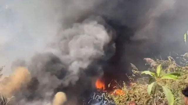 நேபாள விமான விபத்து: 72 பேரை பலிகொண்ட விபத்தில் விமானி செய்த தவறு என்ன?