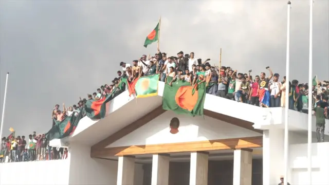 ছাত্র-জনতার অভ্যু্ত্থানে শেখ হাসিনা সরকারের পতন হয়েছে। কিন্তু নতুন সময়ে দুর্নীতি কতটা কমেছে সেটা একটা বড় প্রশ্ন।