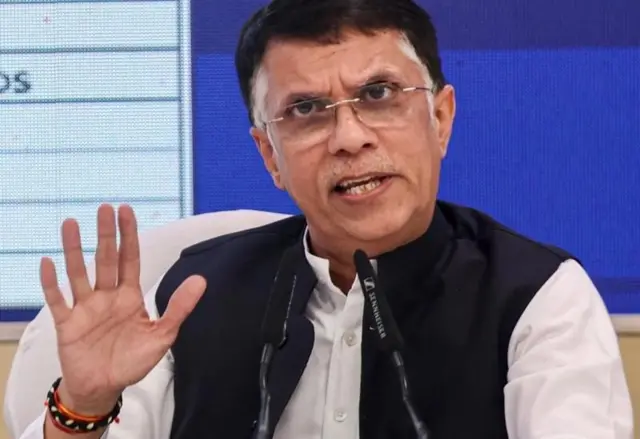 पवन खेडा