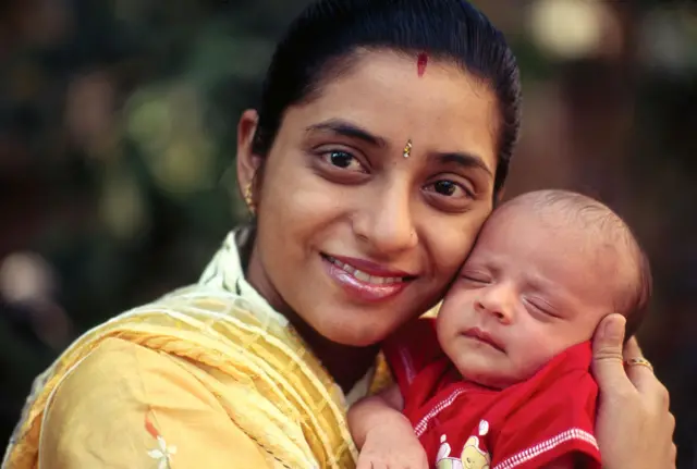 ਨਵਜੰਮਿਆ ਬੱਚਾ ਅਤੇ ਮਾਂ