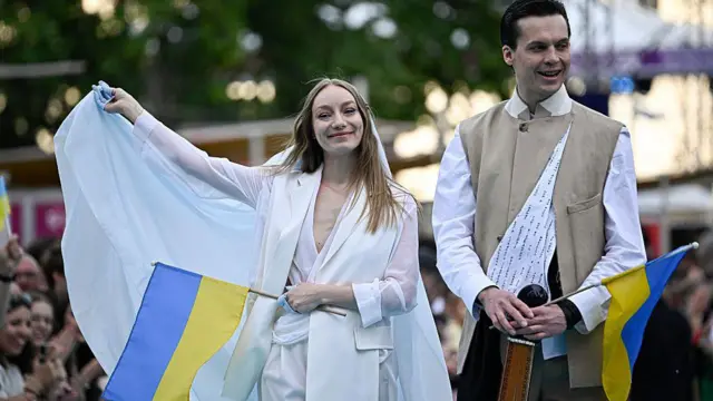Представники Україні на відкритті пісенного конкурсу у Відні