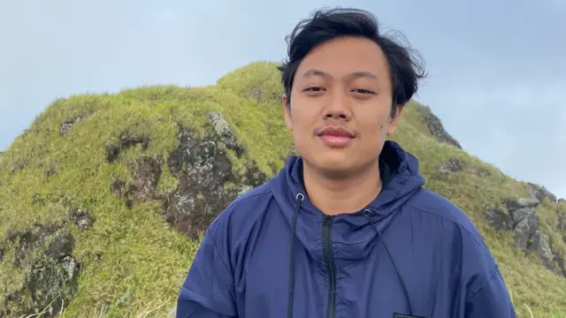 Mohammad Bagus Satria mengaku telah mengirimkan puluhan surat lamaran kerja, namun tak kunjung mendapatkan pekerjaan.