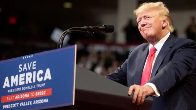 انتظار می‌رود دونالد ترامپ و مایک پنس در انتخابات ۲۰۲۴ به جای کنار هم، رو در روی هم قرار گیرند