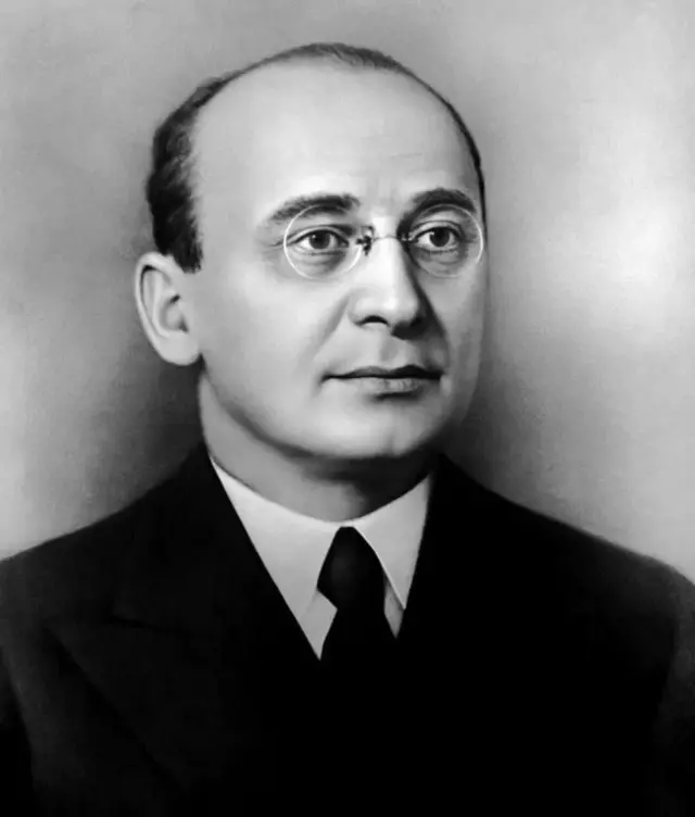 லாவ்ரேந்தி பேரியா
