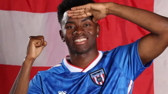 Simon Adingra ne ya shirya ƙwallo biyu da ƙasarsa Ivory Coast ta ci a wasan ƙarshe na Afcon 2023 da ta karɓi baƙunci amma kuma bai samu buga wasanni ba a ƙungiyarsa ta Brighton 