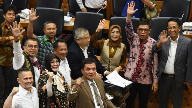 DPR, Pilkada