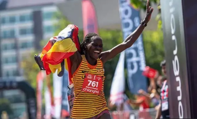 спортсменка, Уганда, атлетика 