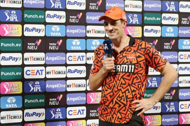 ஆர்சிபி - ஹைதராபாத்