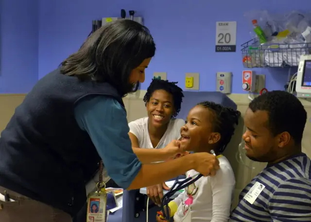 Enfant en consultation