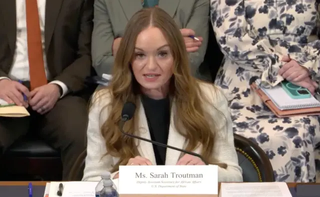 Sarah Troutman wari uhagarariye ububanyi n'amahanga bwa Amerika