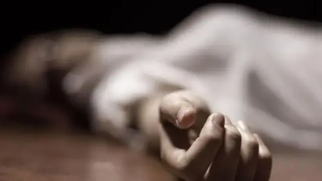 पतीच्या हत्या करून आरोपी महिला पॉर्न पाहत बसल्याची पोलिसांची माहिती; काय आहे हे प्रकरण?