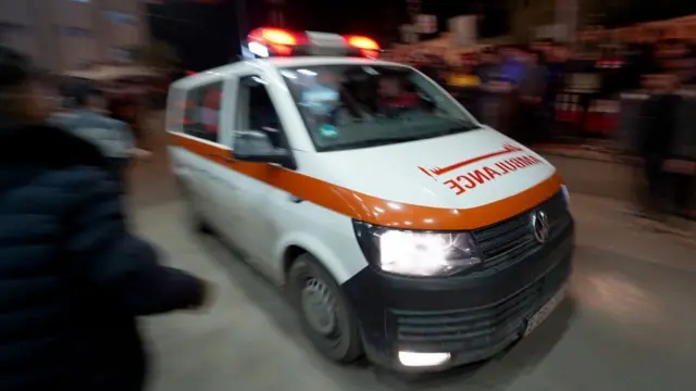 በናስር ሆስፒታል የቆመ አምቡላንስ