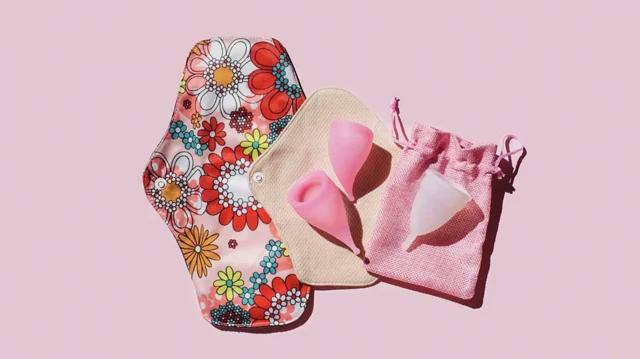 ملابس نسائية