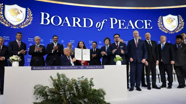 اعضای هیئت صلح