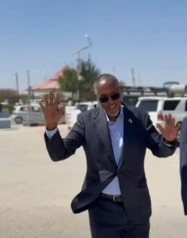 Madaxweyne Muuse biixi oo ka dhoofay Hargeysa