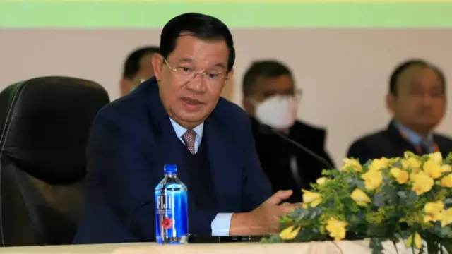 ကမ္ဘောဒီးယားဝန်ကြီးချုပ် ဟွန်ဆန် 