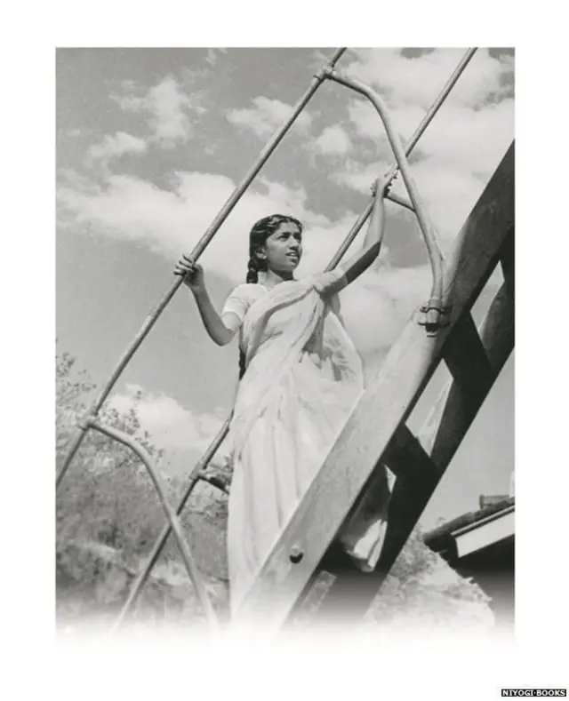 लता मंगेशकर