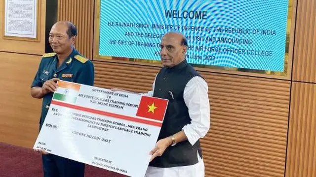 రాజ్‌నాథ్ సింగ్ 