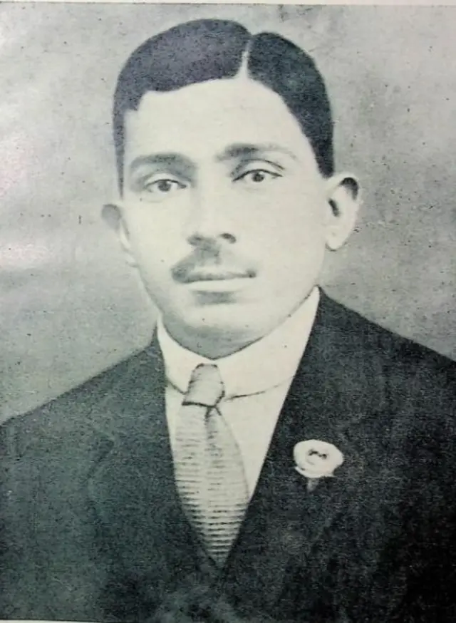 નાનજી કાળીદાસ , નાનજી કાળીદાસ મહેતા , મહેતા ગ્રૂપ , રાજરત્ન , પોરબંદર , યુગાન્ડા , કૅન્યા , ઇસ્ટ આફ્રિકા , ગુજરાત , વેપાર , દરિયાખેડુ , સાહસ , Nanji Kalidas , બીબીસી ગુજરાતી