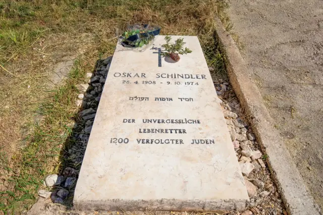 ऑस्कर शिंडलरची कबर