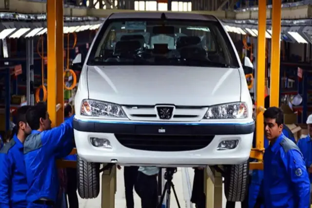 بسیاری از خریداران خودرو از کیفیت خودروهای تولیدی خودروسازان ایرانی رضایت ندارند