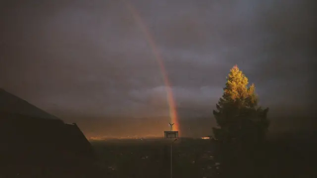 Фото, зроблене на плівкову "мильницю"