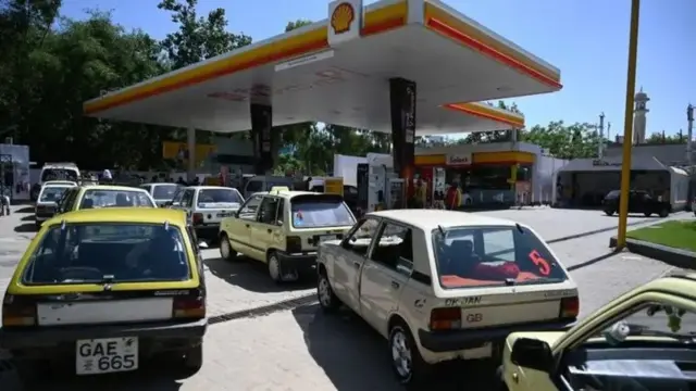 پیٹرولیم قیمتیں