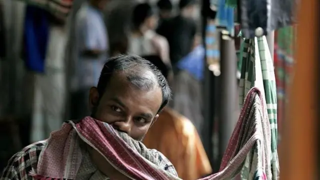 মালয়েশিয়ার শ্রমবাজার আবারো চালু করতে সম্প্রতি তৎপরতা দেখা গেছে অন্তর্বর্তীকালীন সরকারের।