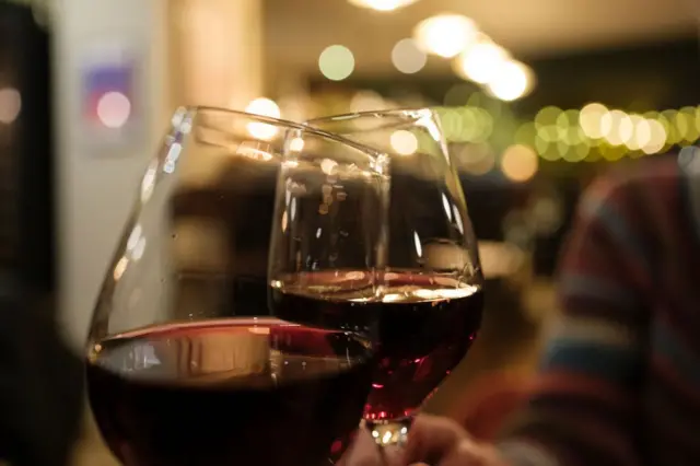 अवैध शराब का बढ़ता खतरा