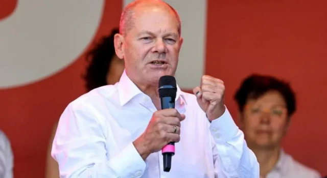 Olaf Scholz 2021 yılından bu yana ülkeyi koalisyonla yönetiyor