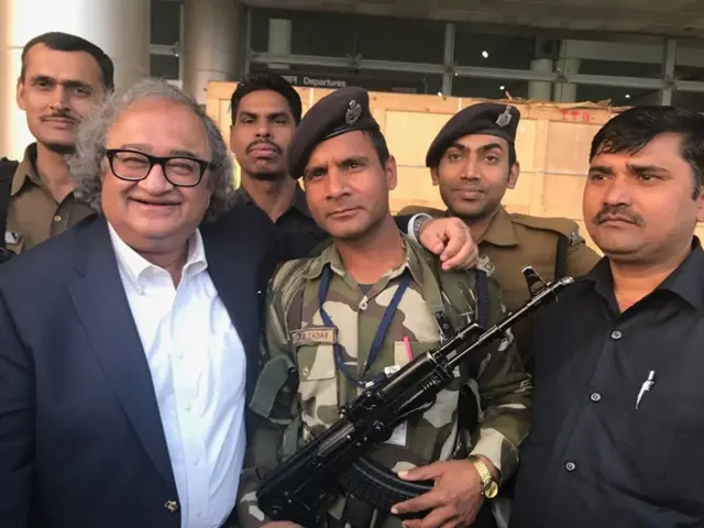 જીવ પર જોખમ હોવાને કારણે તારેકને ભારતયાત્રા દરમિયાન સુરક્ષા આપવામાં આવતી