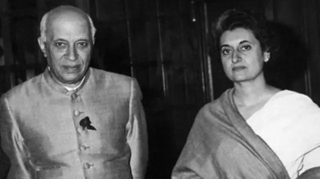 فائل فوٹو جواہر لعل نہرو اور اندرا گاندھی