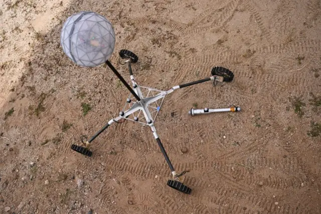 Апарат для збирання зразків ґрунту на Марсі 