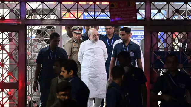 దిల్లీ పేలుడు, ఎర్రకోట, దిల్లీ కారు పేలుడు